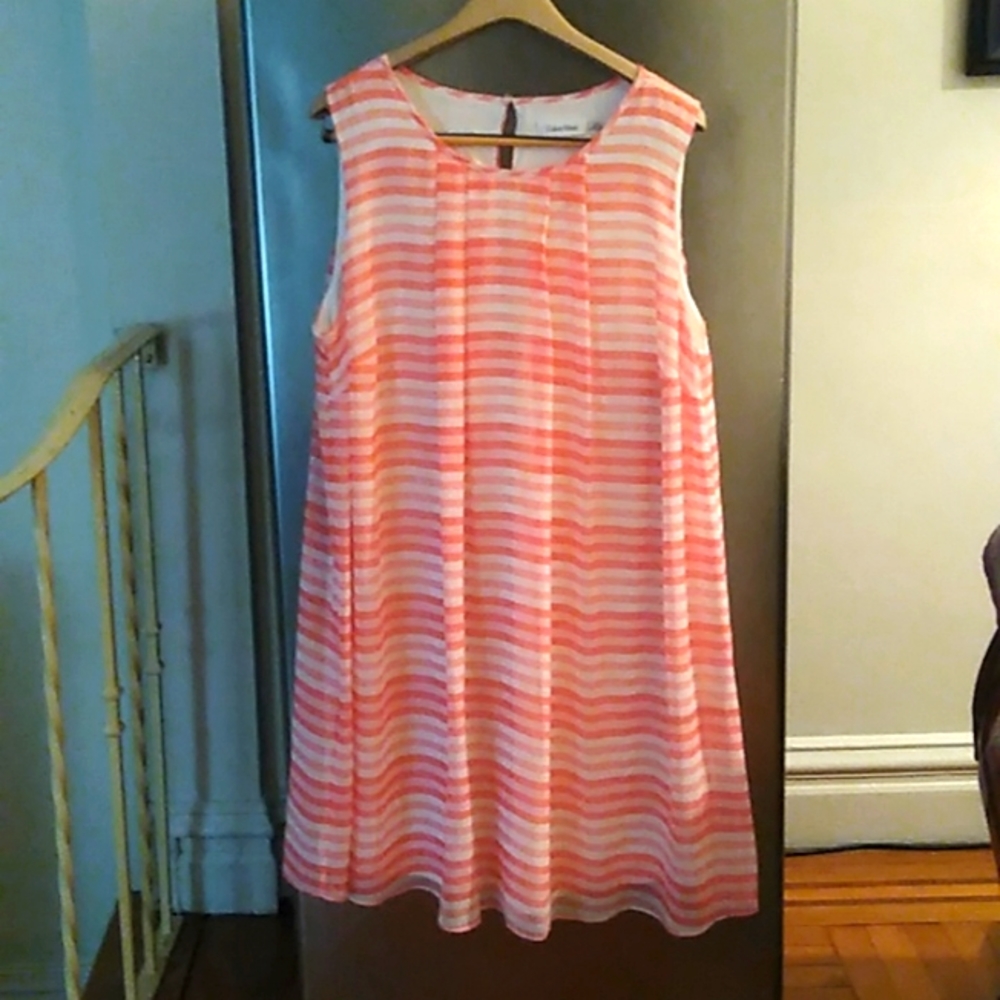 Calvin Klein softly pleated dress!!!😍